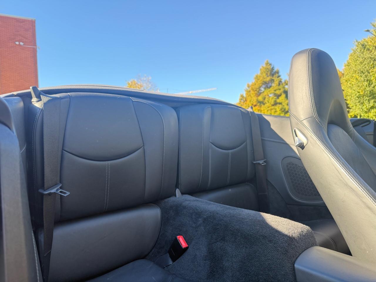 Porsche 911 Carrera Cabriolet