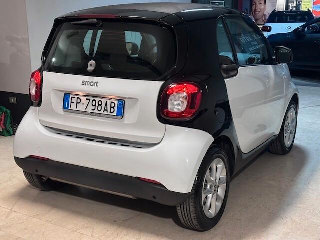 Smart 1.0 benzina 2018 64000KM PERFETTA