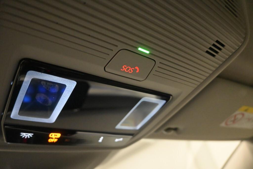 VOLKSWAGEN GOLF 8 EVO LIFE 1.0 TSI (110 CV)