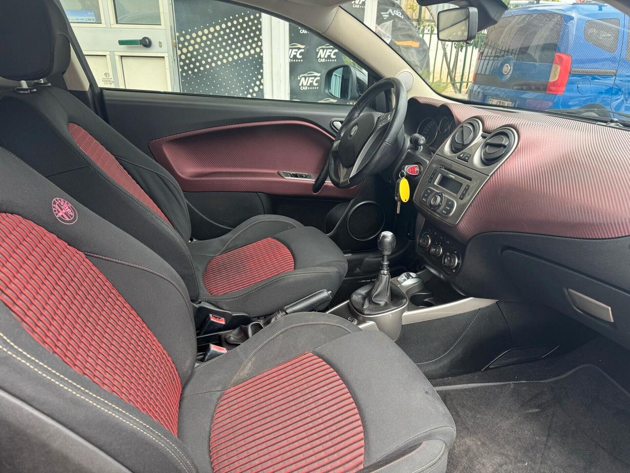 Alfa Romeo MiTo 1.4 78 CV Distinctive Sport Pack