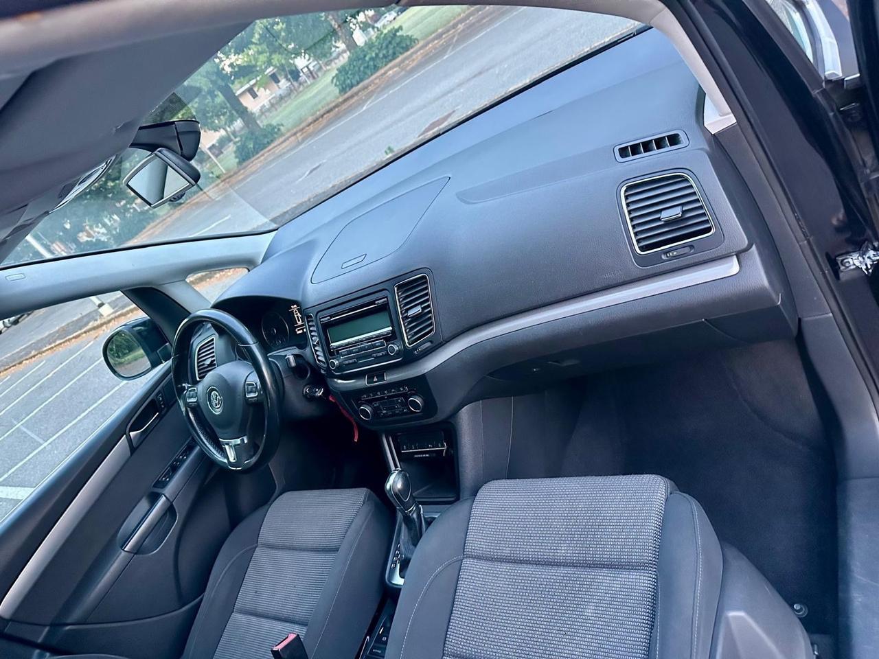 Volkswagen Sharan 2.0 TDI DSG Comfortline BlueMotion Technology