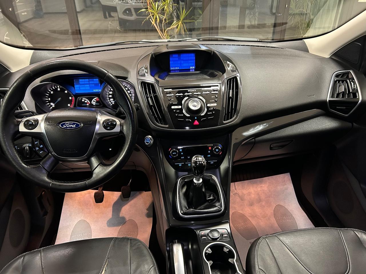 Ford Kuga 2.0 TDCI 140 CV 4WD Titanium