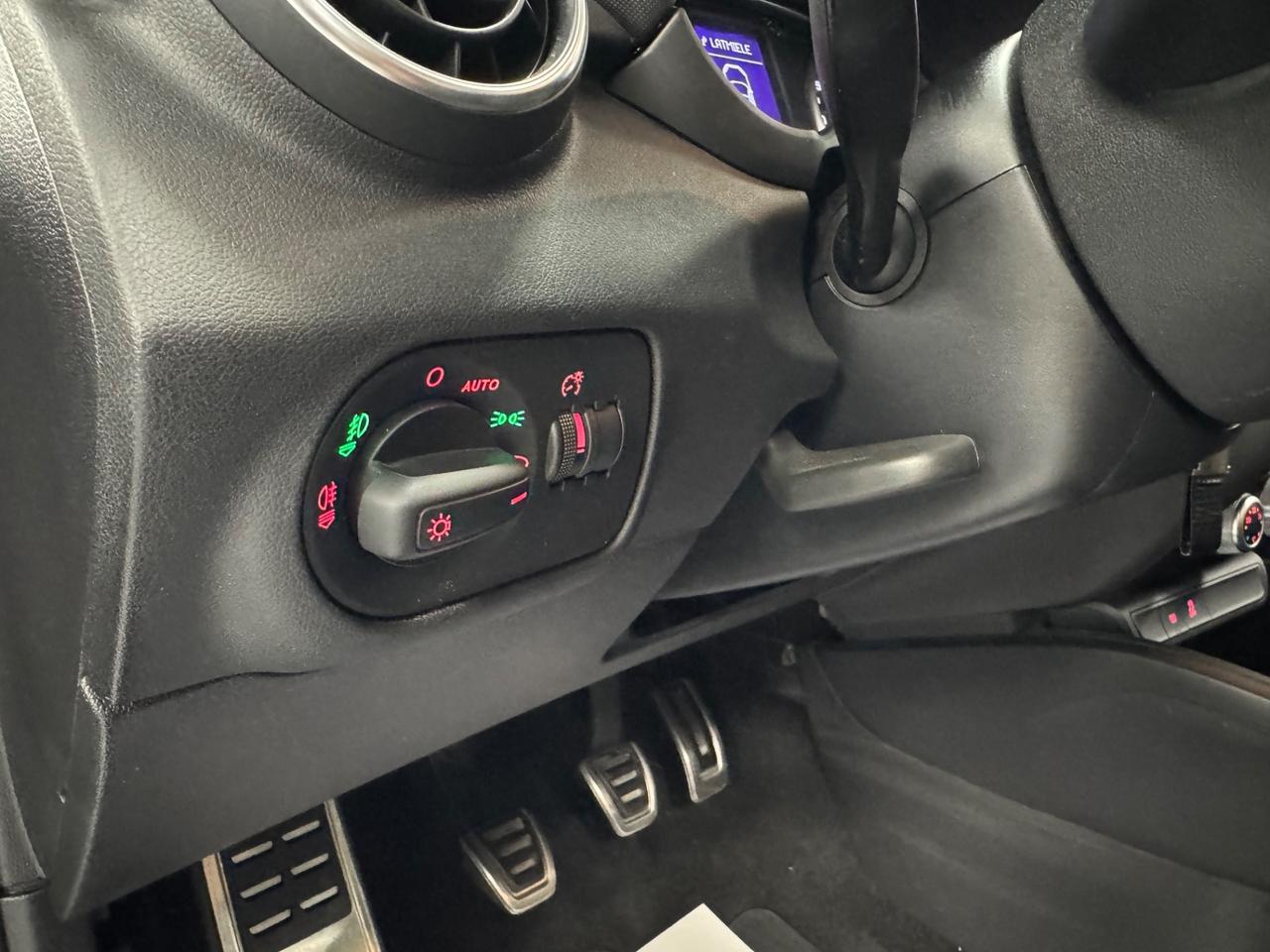 Audi A1 SPB 1.4 TDI S-LINE