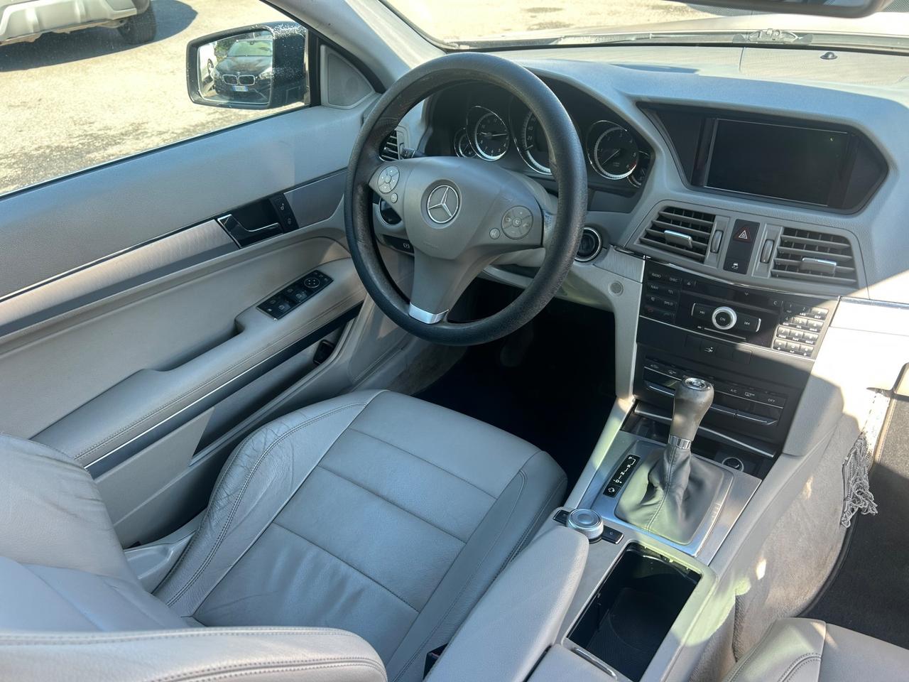 Mercedes-benz E 350 CDI Coupé BlueEFFICIENCY Avantgarde