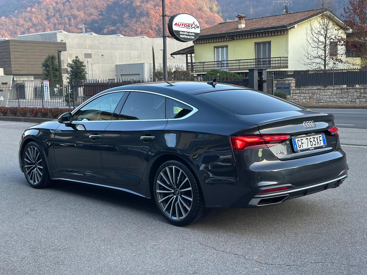 Audi A5 40 TDI quattro S tronic Business Advanced