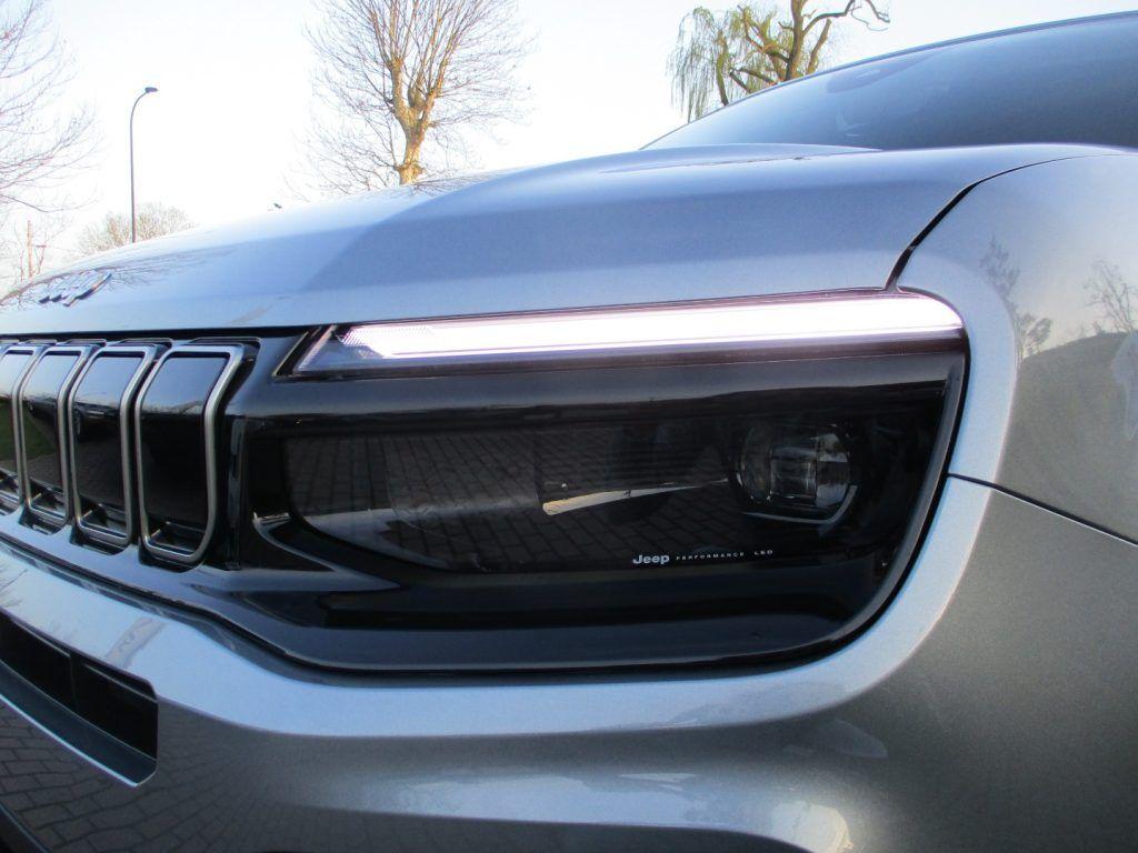 Jeep Avenger 1.2 Turbo Summit - CarPlay/Led/Camera