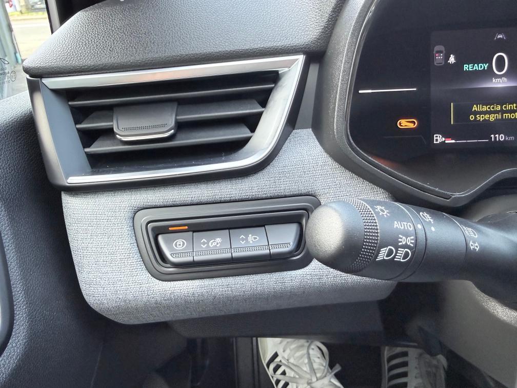 Renault Clio 1.6 E-Tech full hybrid Evolution 145cv