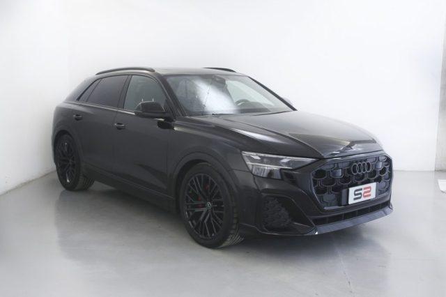 AUDI Q8 50 TDI 286 CV quattro S-line Black Edition