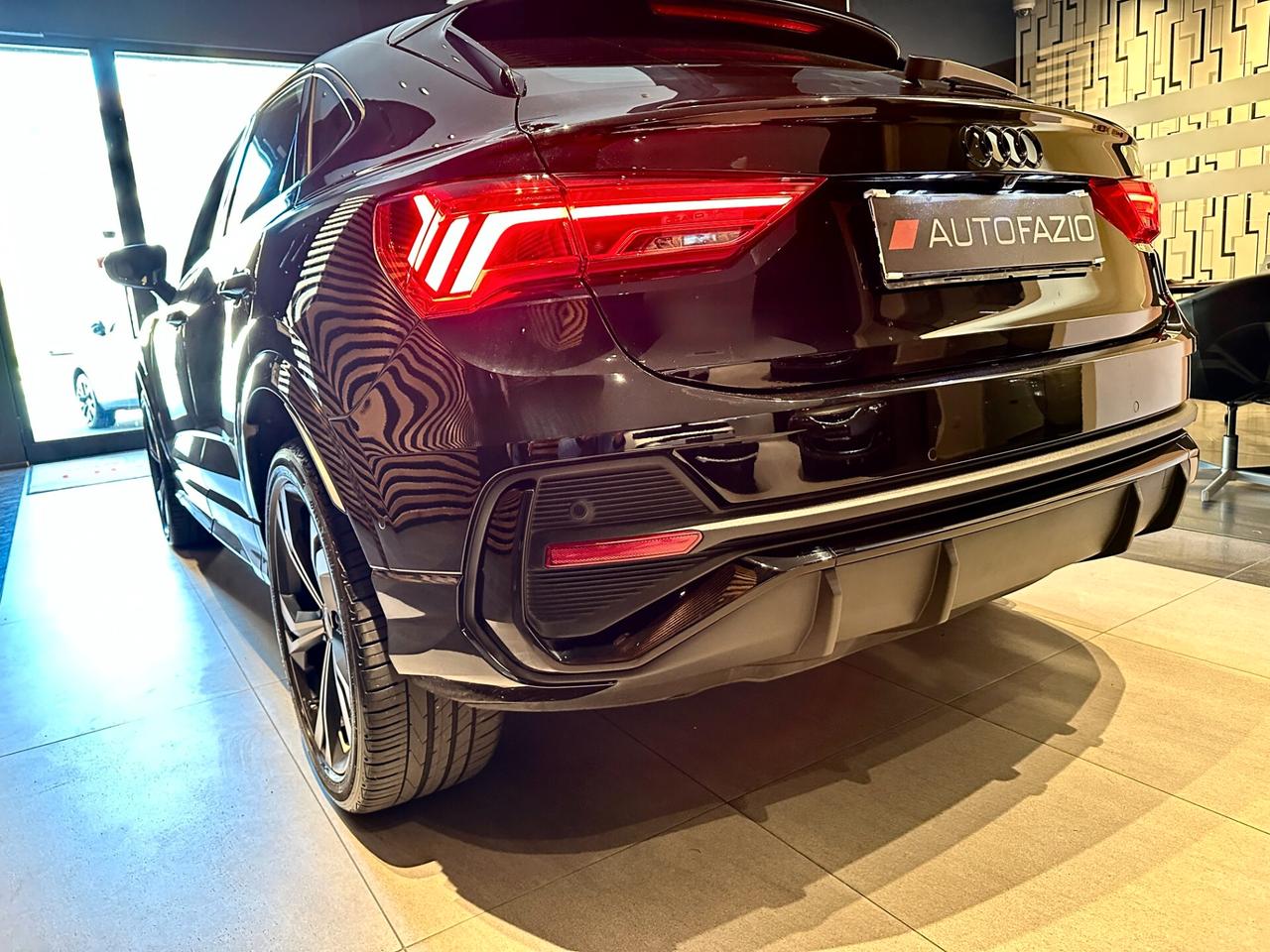 Audi Q3 SPB 35 TDI S line edition