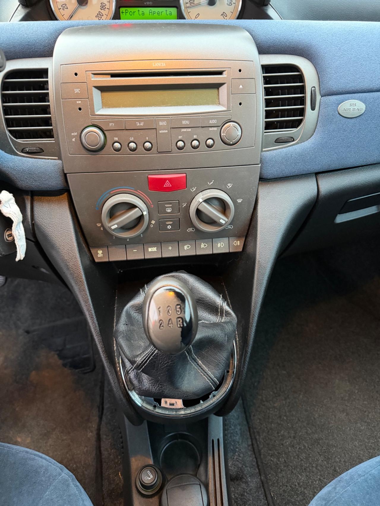 Lancia Ypsilon 1.2 Argento