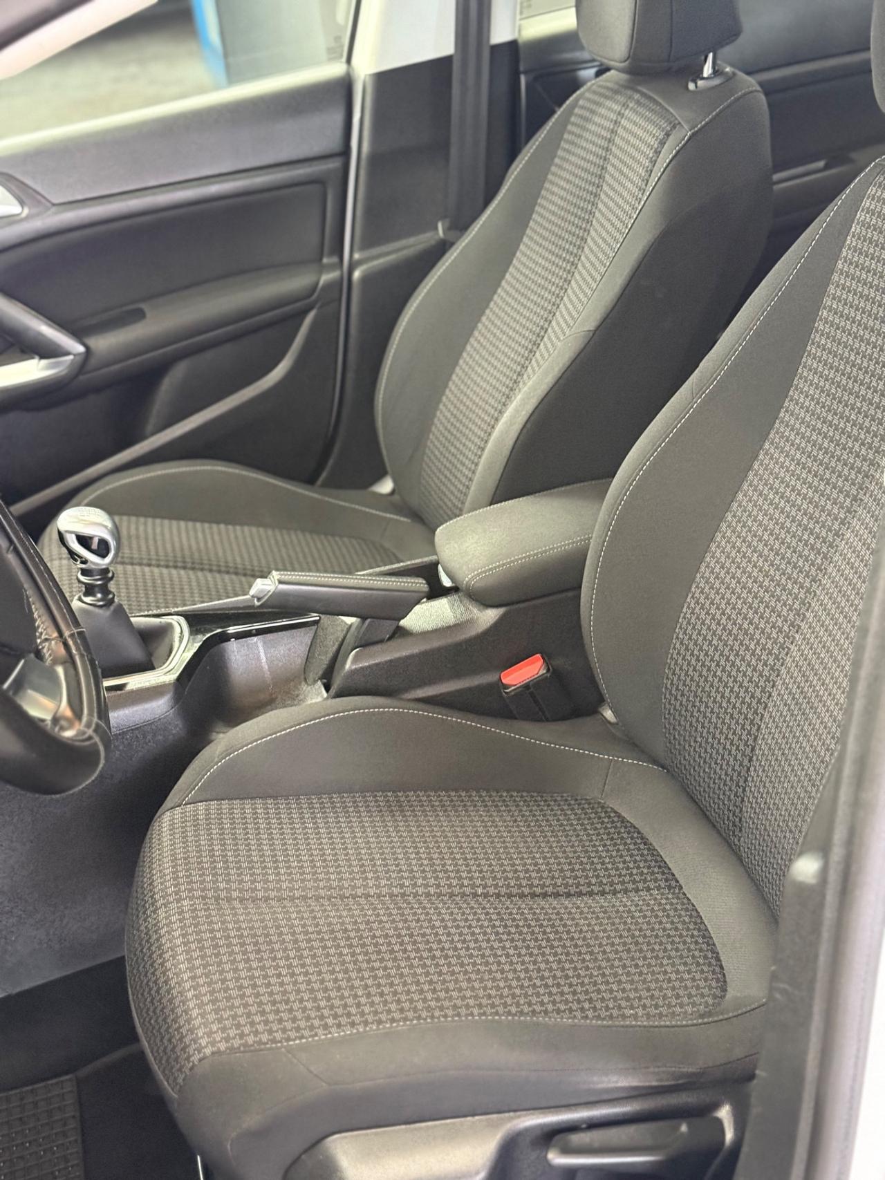 Peugeot 308 BlueHDi 130 S&S Allure