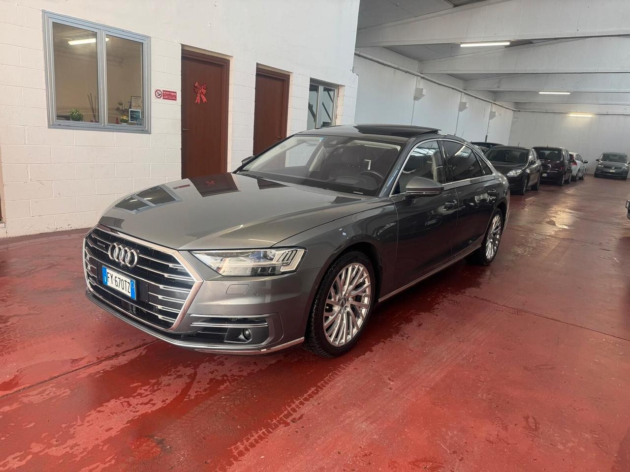 Audi A8 Long 3.0 TDI Quattro Mild Hybrid – President Edition (285 CV)