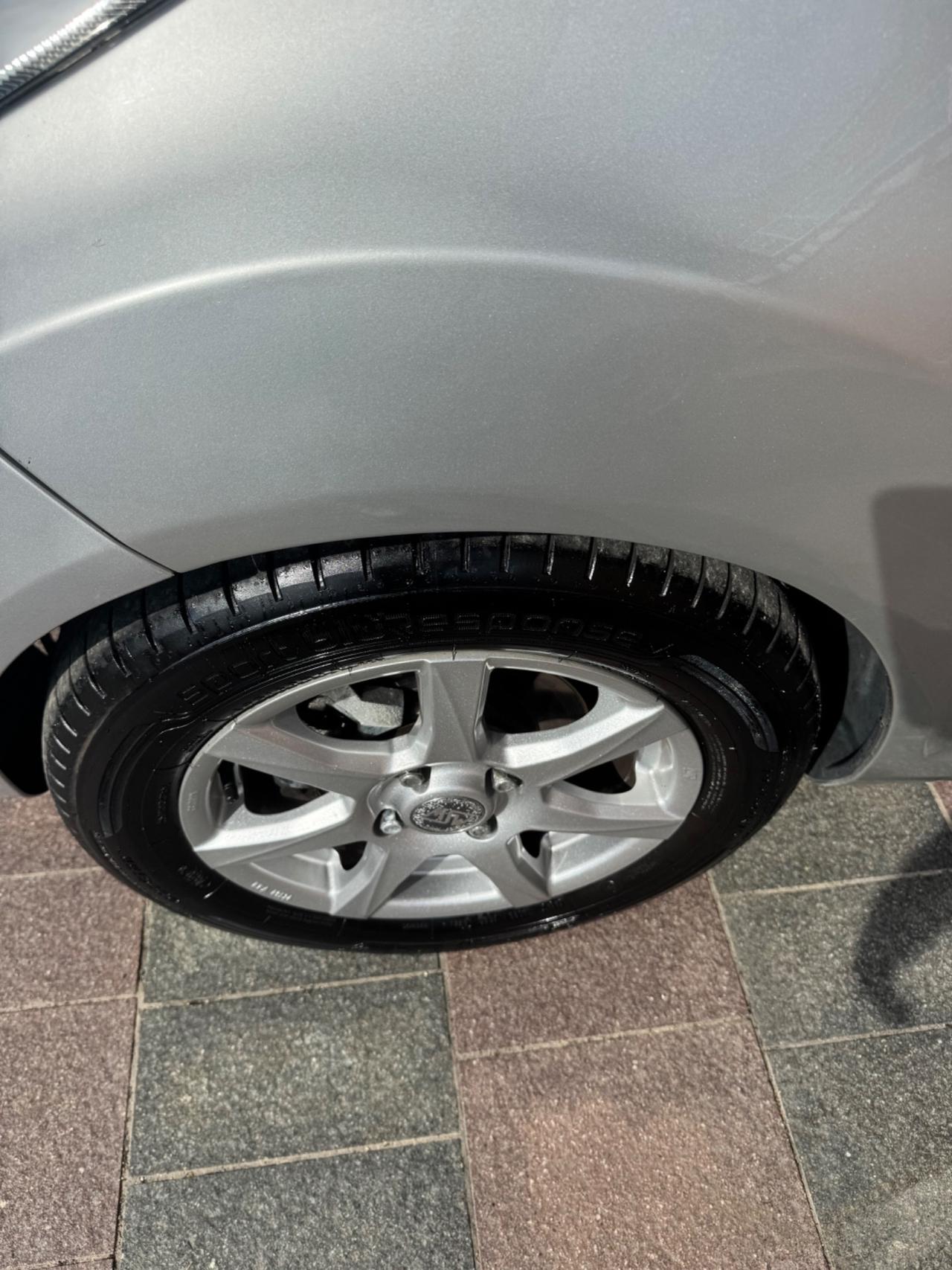 Ford Fiesta 1.4 TDCi 68CV 5 porte Titanium