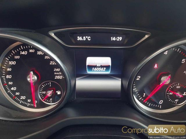 MERCEDES-BENZ CLA 180 d Automatic (Garanzia 12 Mesi)