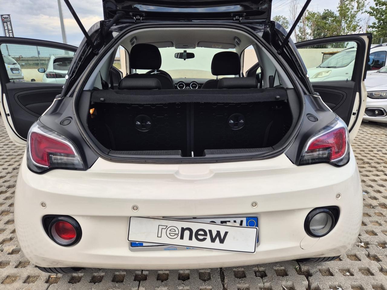 Opel Adam 1.4 87 CV GPL Tech Black Jack
