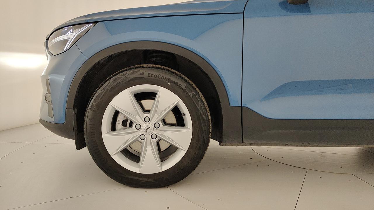 VOLVO XC40 2.0 b3 Core auto