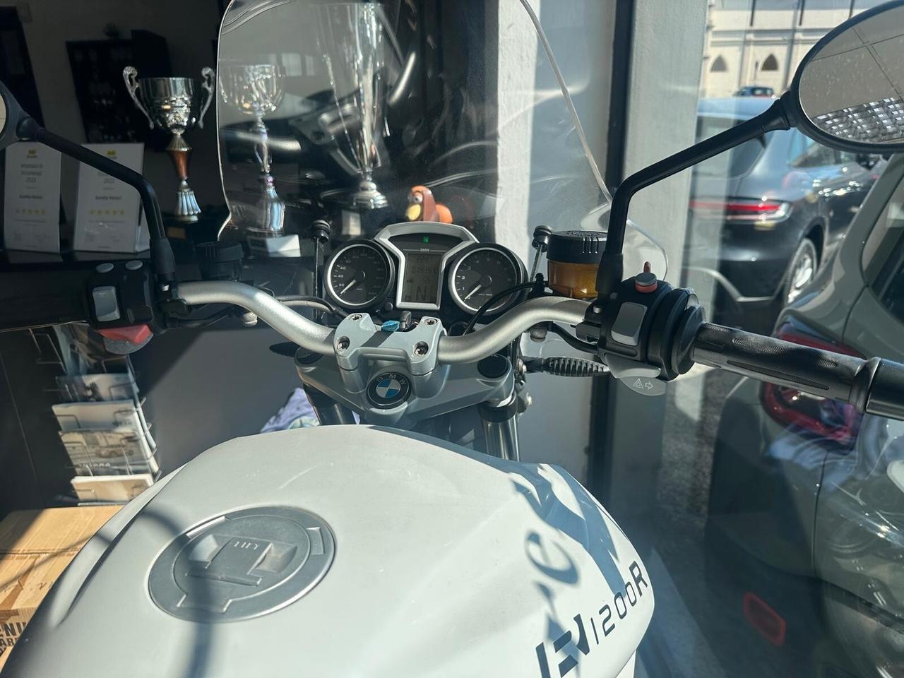 Bmw R 1200 R PERFETTA 2 BORSE 2 CASCHI SOLO 19.000 KM REALI UNICOPROPRIETARIO