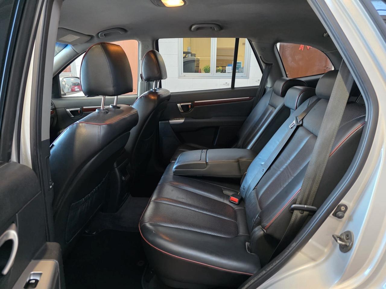 Hyundai Santa Fe 2.2 CRDi VGT Dynamic Sun 5 p.ti