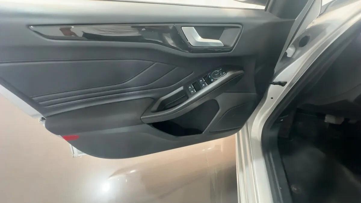 Ford Focus 1.5 EcoBlue 115 CV automatico 5p. ST-Line