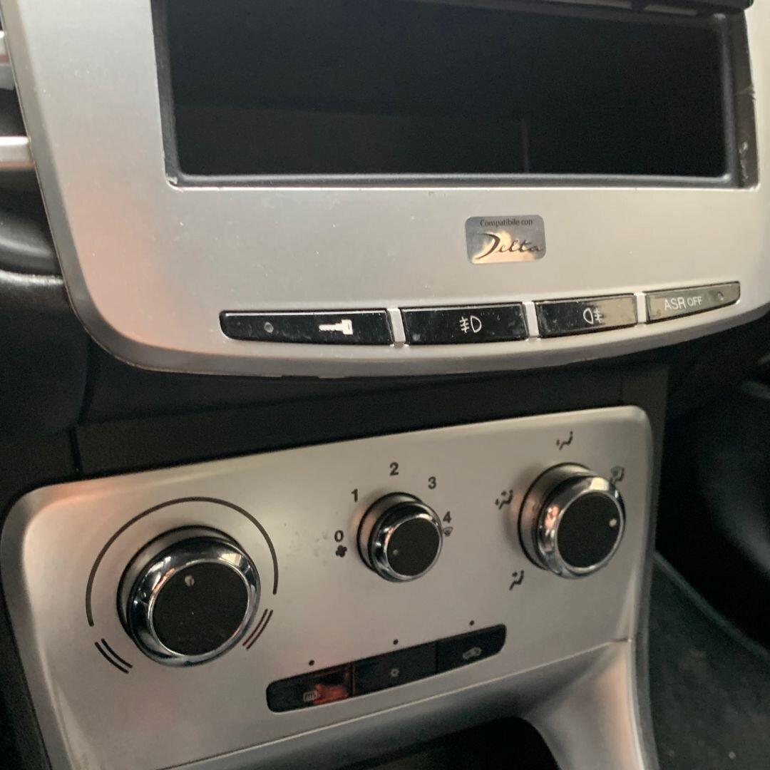 Lancia Delta 1.6 MJT DPF Oro