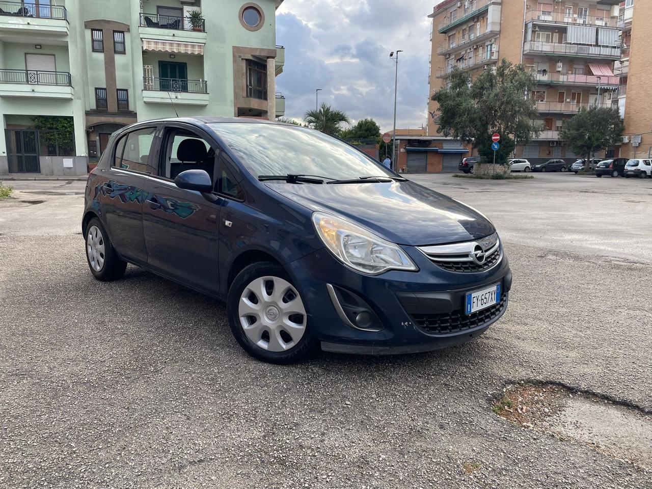 Opel Corsa 1.0 12V 5 porte CON 147MILA KM
