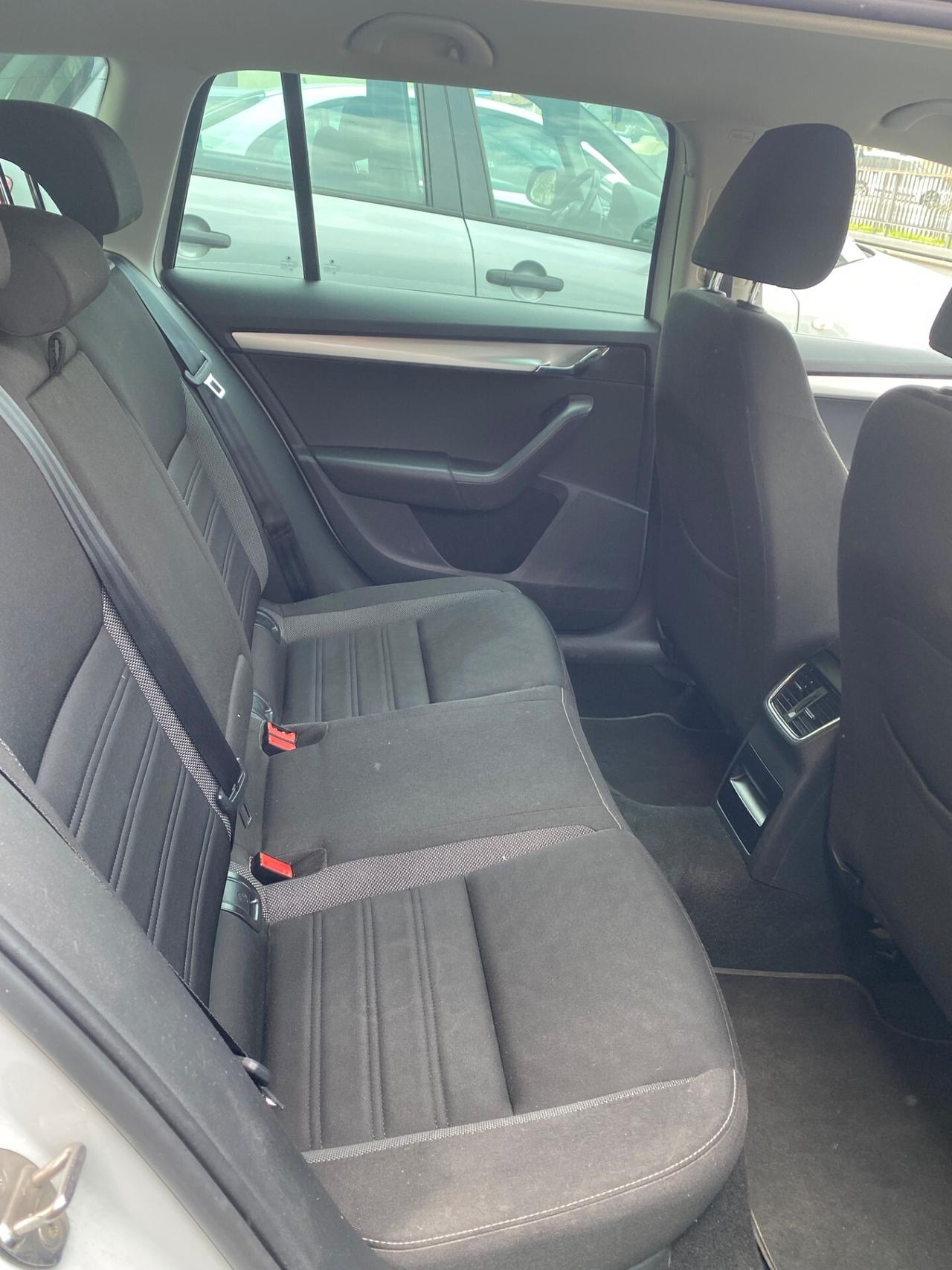 Skoda Octavia 1.5 DSG Wagon Style G-Tec