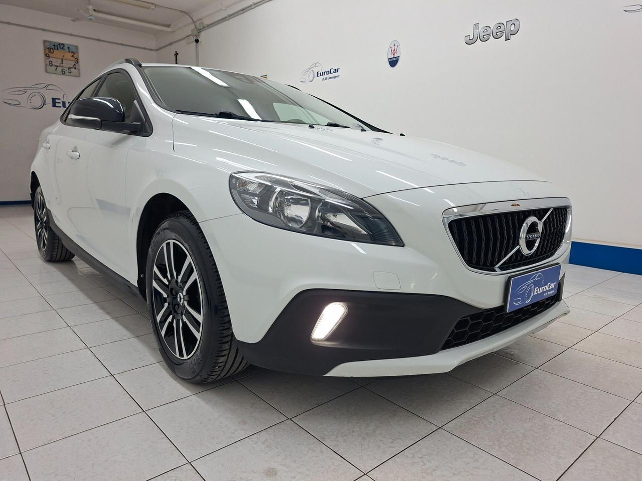 Volvo V40 Cross Country D2 Geartronic 120cv Business Plus