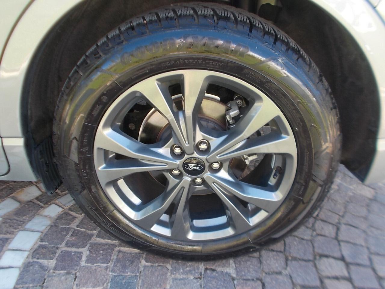 Ford Kuga 1.5 EcoBlue 120cv *ST-LINE - 54.000 KM*
