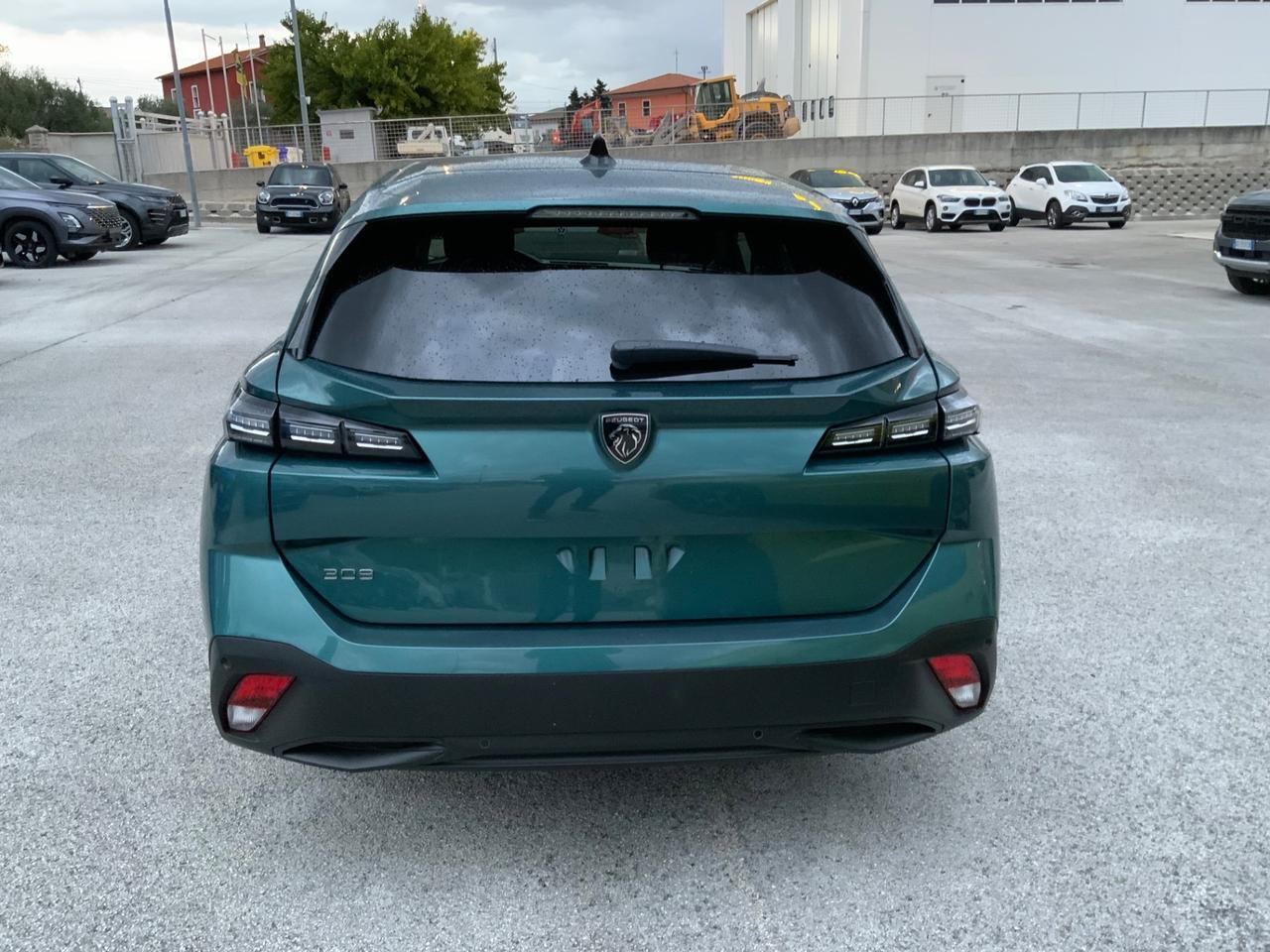 Peugeot 308 BlueHDi 130 S&S EAT8 SW Style