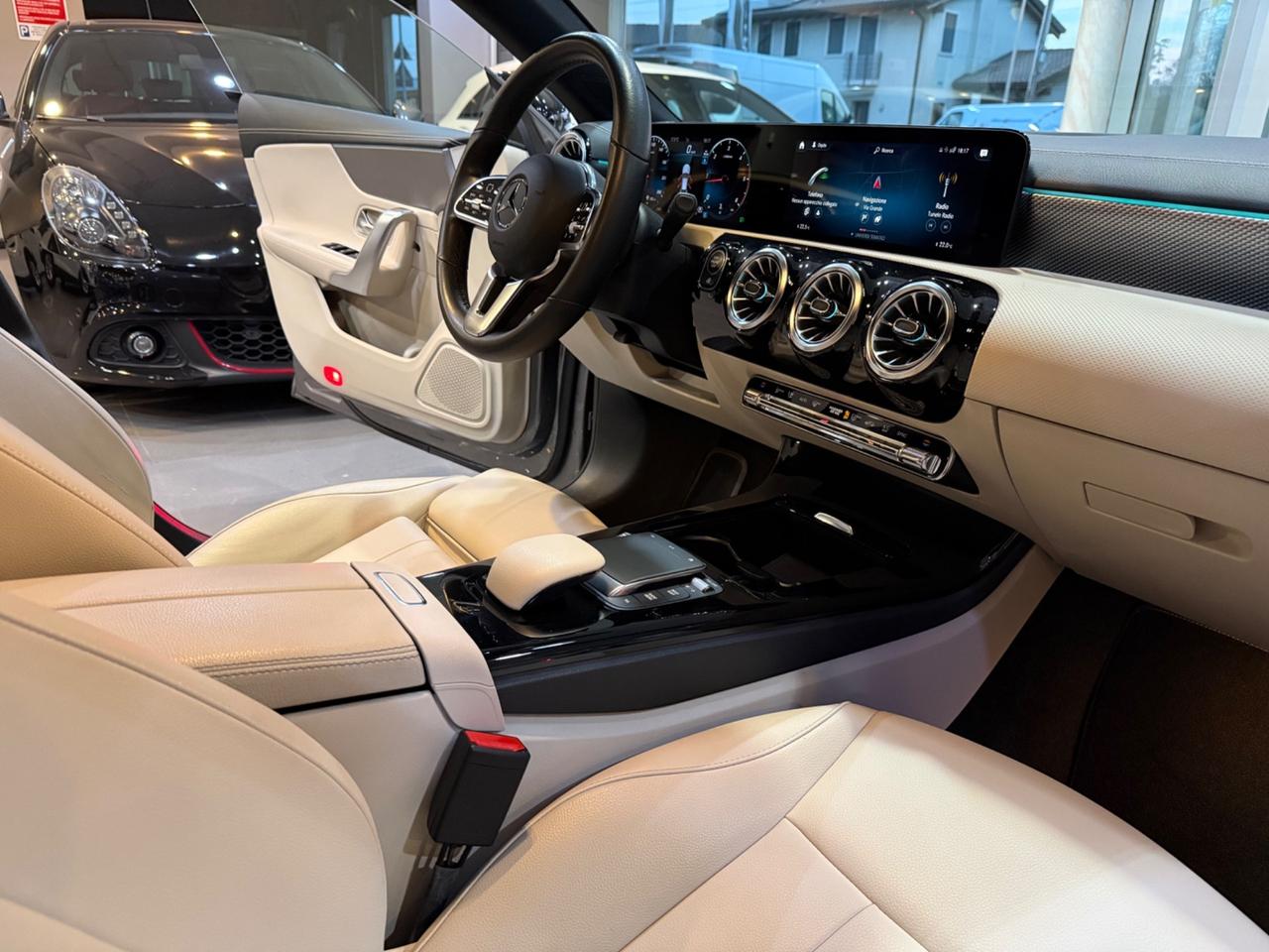 Mercedes-benz CLA 180 d Automatic Premium