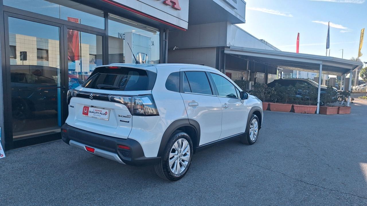 Suzuki S-Cross 1.4 Hybrid Top