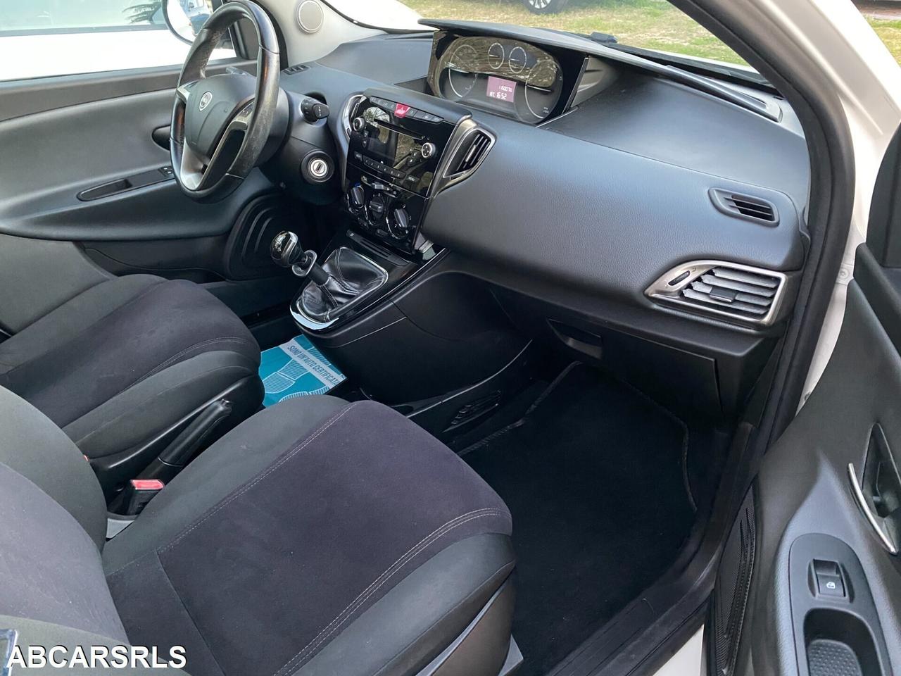 LANCIA - Ypsilon - 1.2 69 CV 5p. Gold - NEOPATENTA