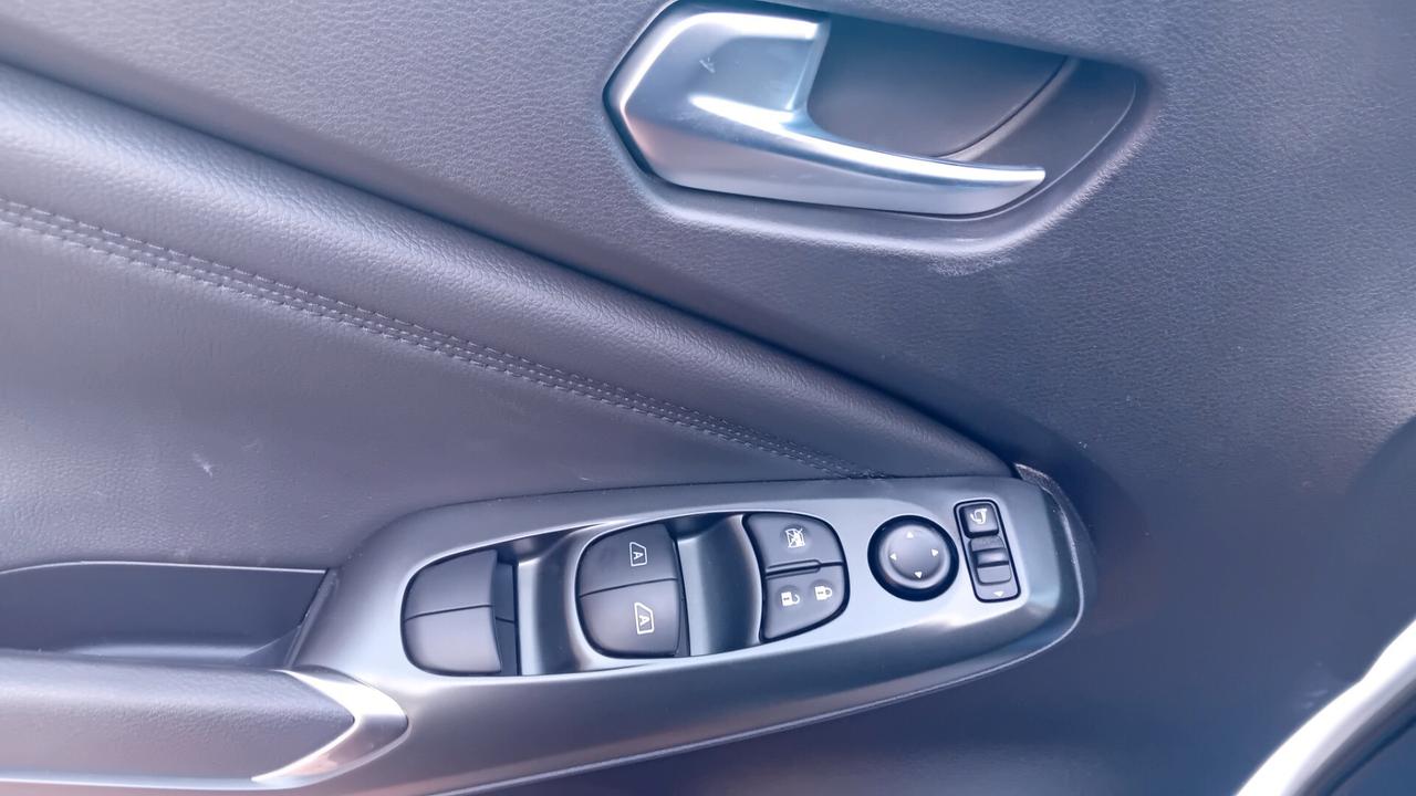 Nissan Juke 1.0 DIG-T 114 CV DCT N-Connecta *SENXZA VINCOLO DI FINANZIAMENTO*