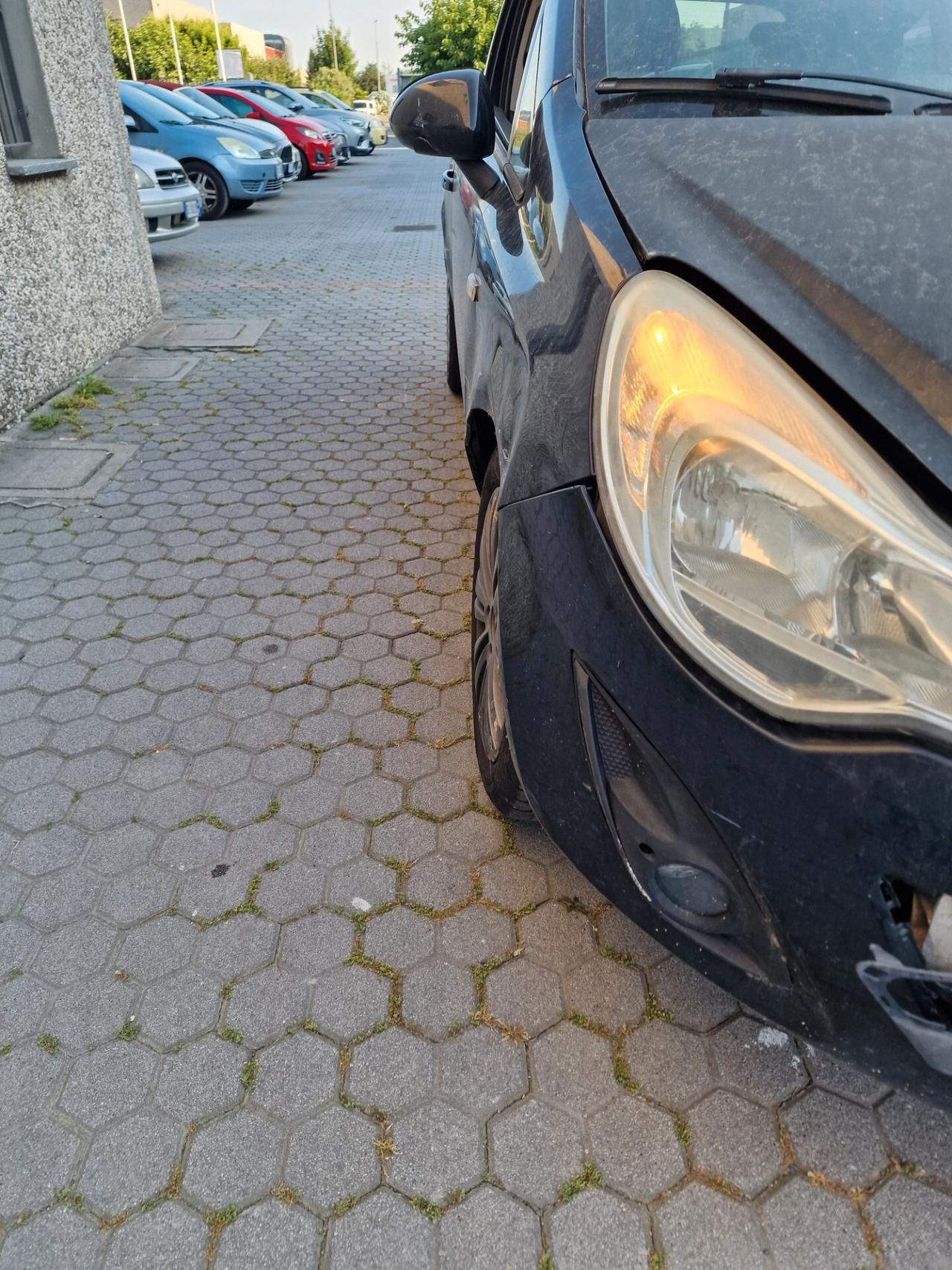 Opel Corsa 1.2 GPL per commercianti