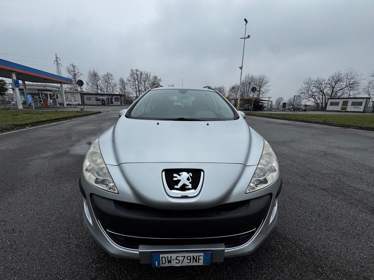 Peugeot 308 1.6 HDi 90CV FAP 5p. Premium