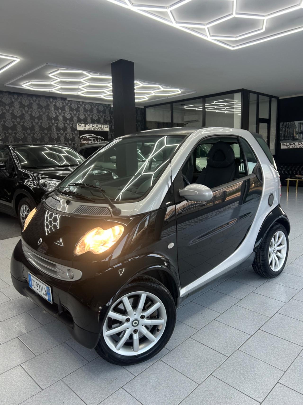 Smart fortwo 700 coupe grandstyle