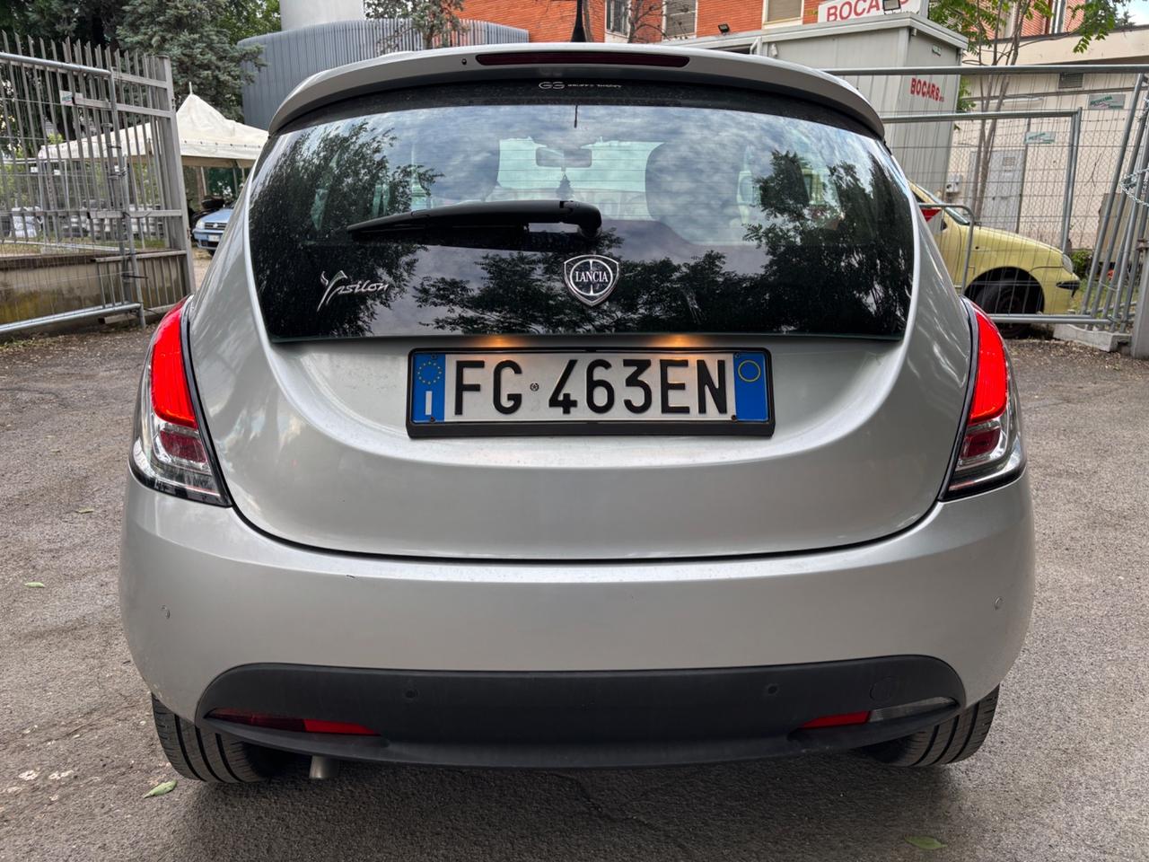 Lancia Ypsilon 1.3 MJT 16V 80 CV 5 porte S&S Platinum