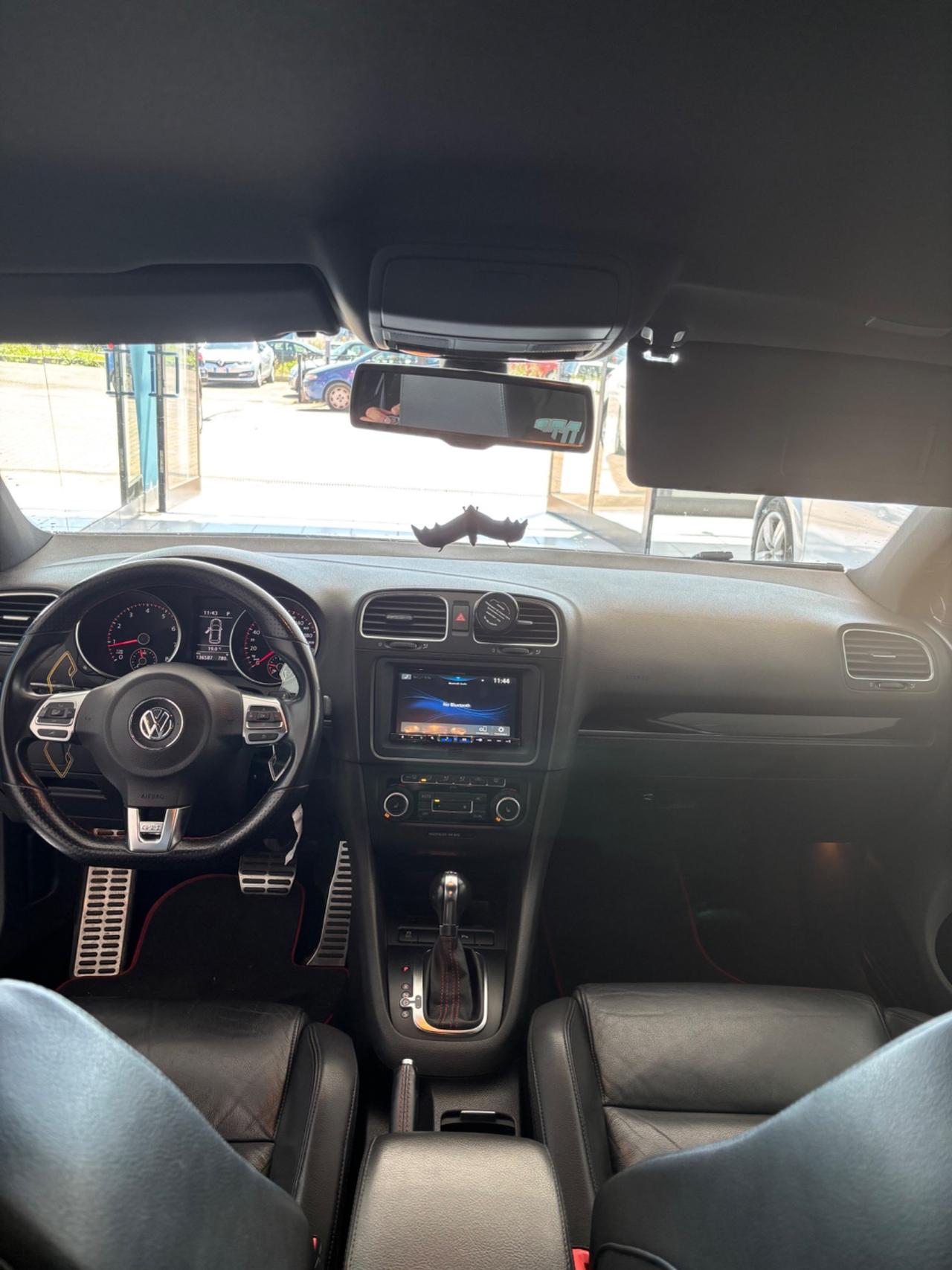 Volkswagen Golf GTI Golf 2.0 TSI DSG 3p. GTI