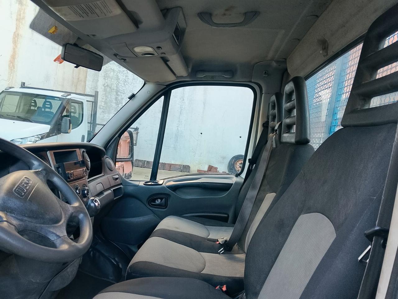 Iveco Daily 35C13 RIBALTABILE MOTORE NUOVO DI PACCO