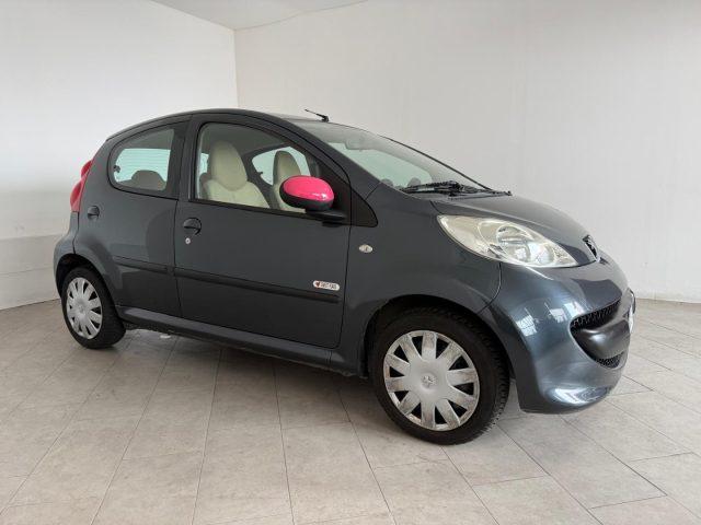 PEUGEOT 107 1.0 68CV 5p. Sweet Years 2Tronic