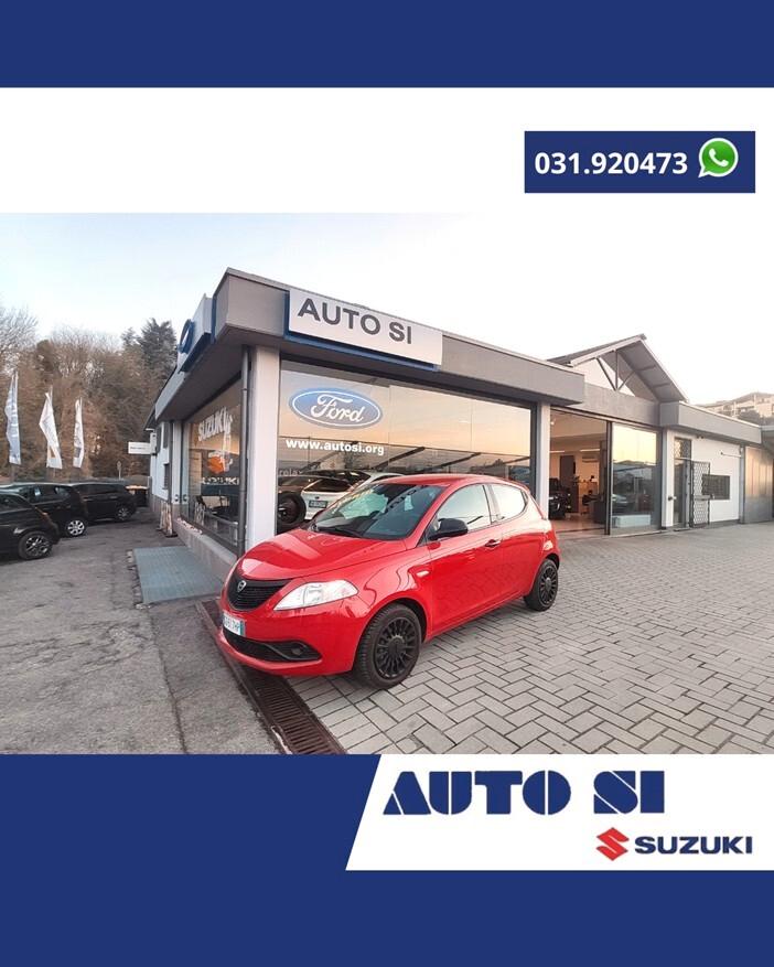Lancia Ypsilon 1.0 FireFly 5 porte S&S Hybrid Ecochic Silver