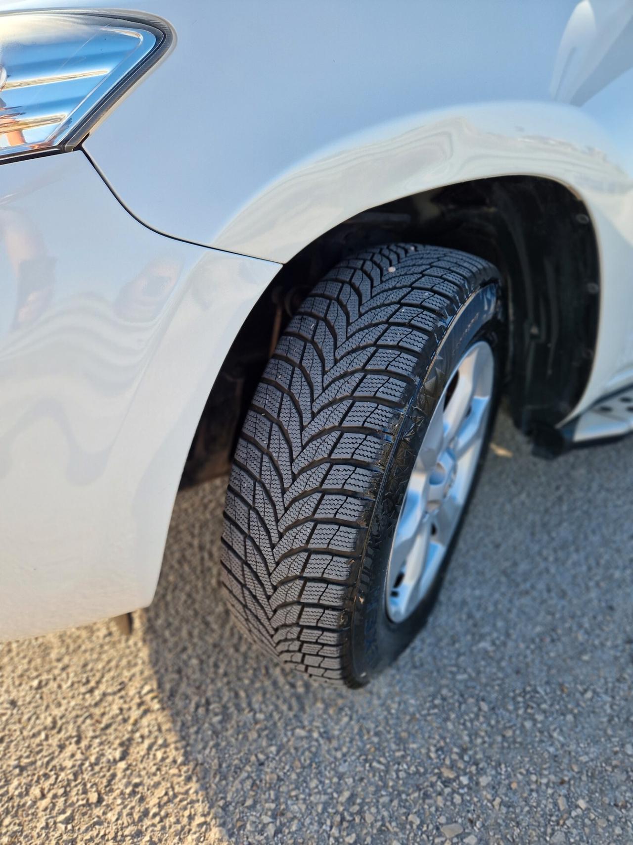 Toyota RAV 4 RAV4 Crossover 2.2 D-4D 150 CV Lounge