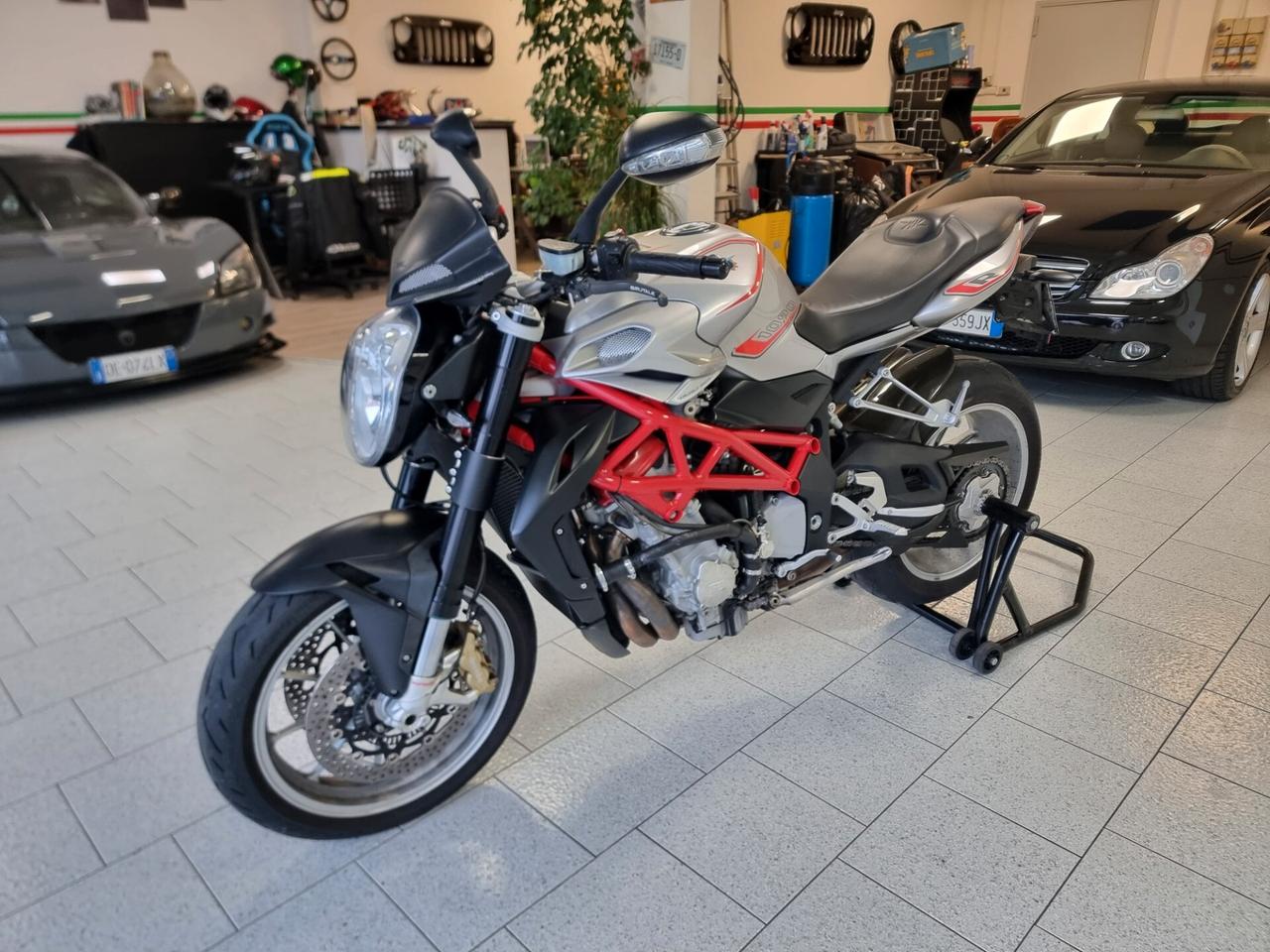 Mv Agusta Brutale 1090 R ABS