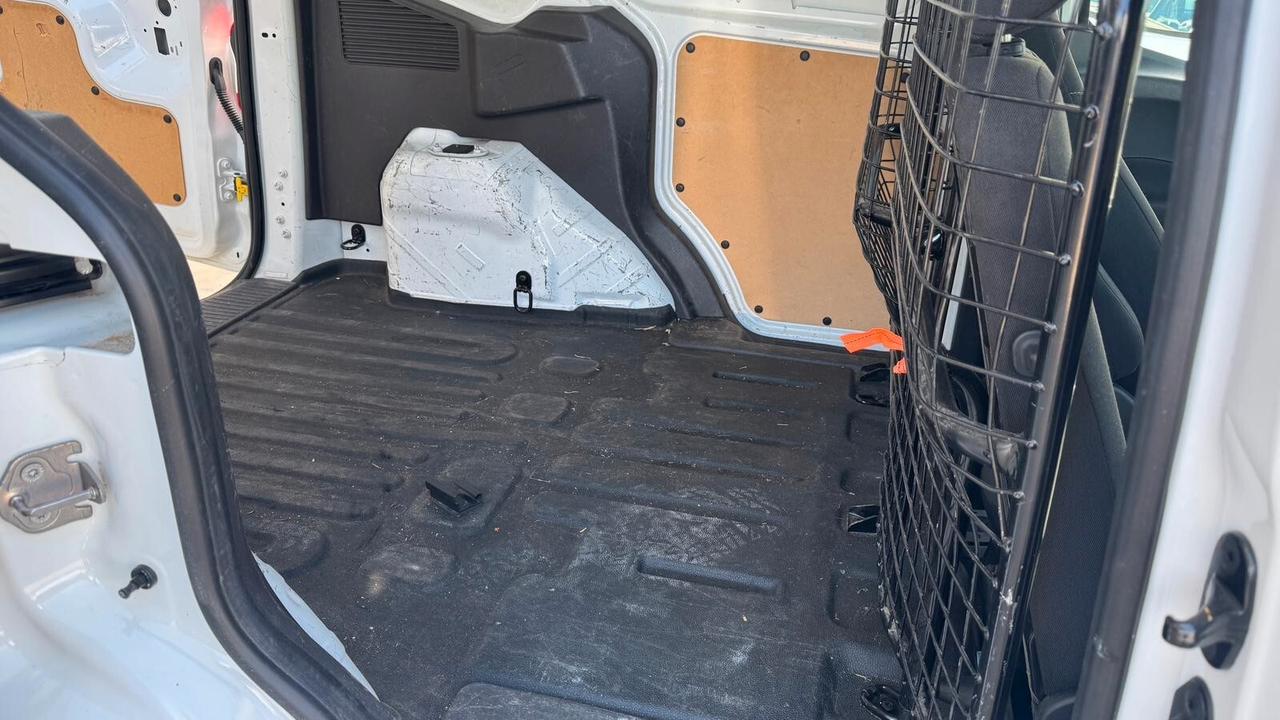 Ford Transit Courier 1.5 TDCi 75CV Van Entry