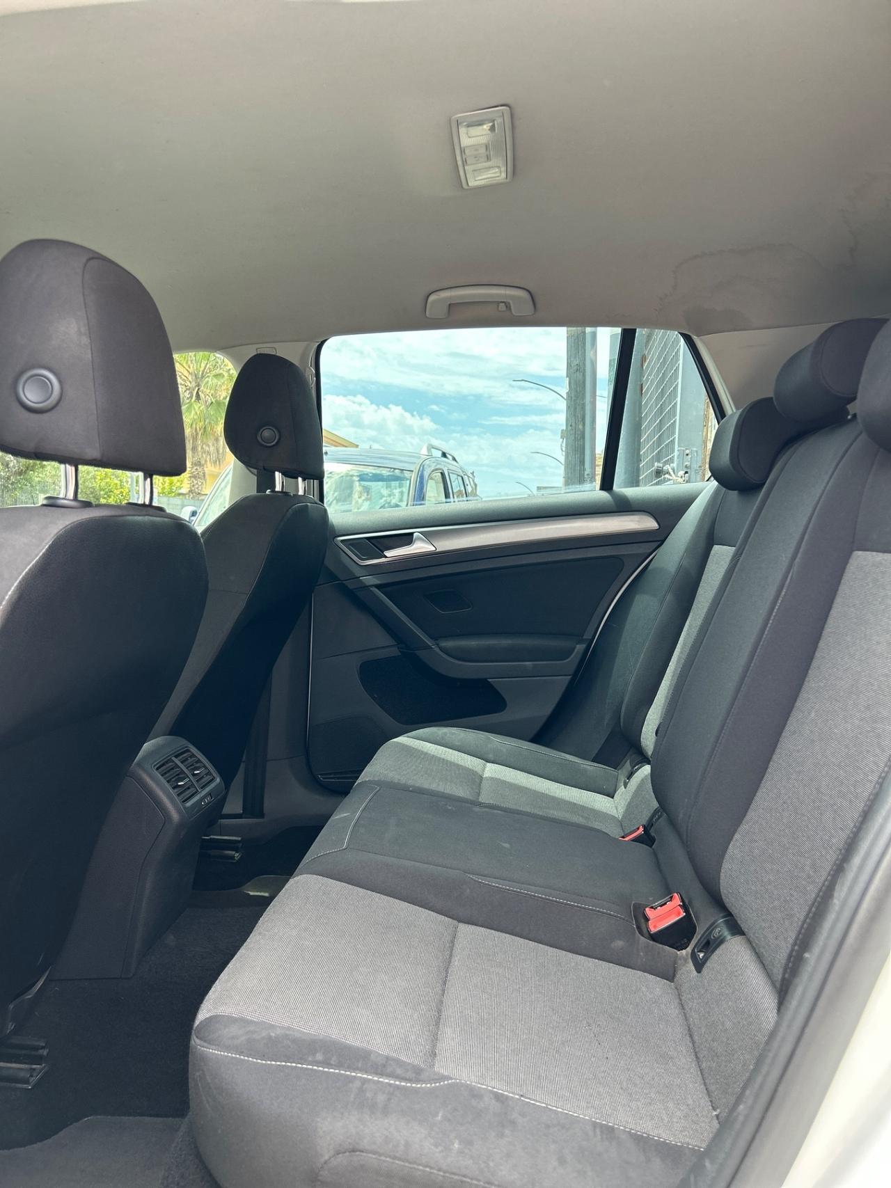 Volkswagen Golf 7 1.6 90 CV-2015-ALL. GTI-CIELO STELLATO