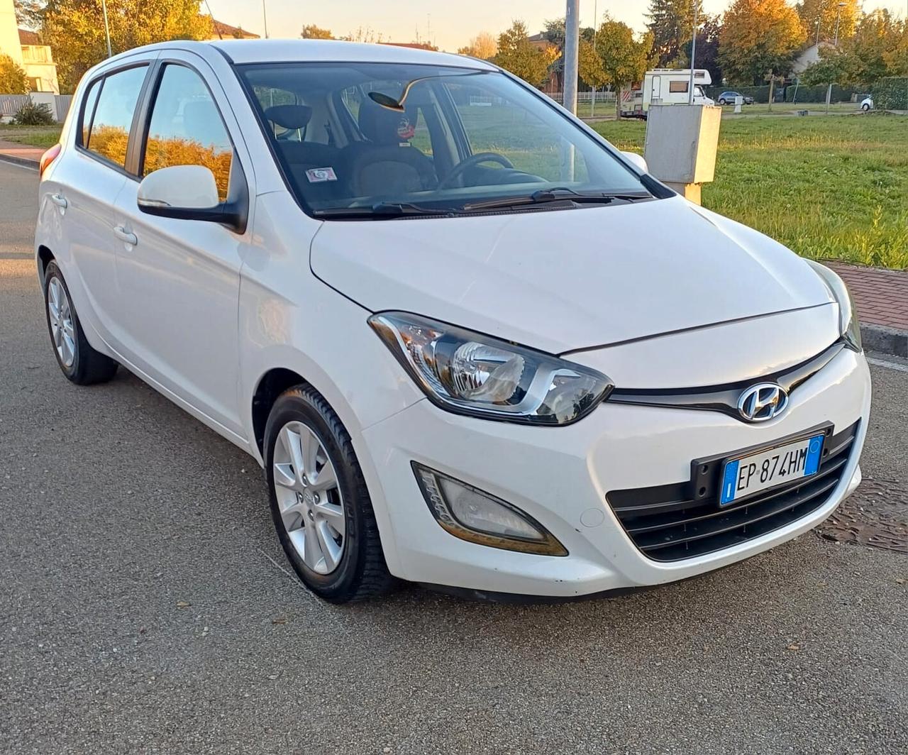 Hyundai i20 1.2 5p. BlueDrive GPL Sound Edition