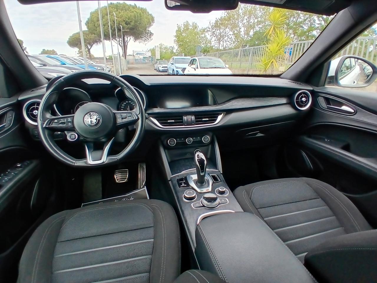 Alfa Romeo Stelvio 2.2 Turbodiesel 190 CV AT8 RWD Business