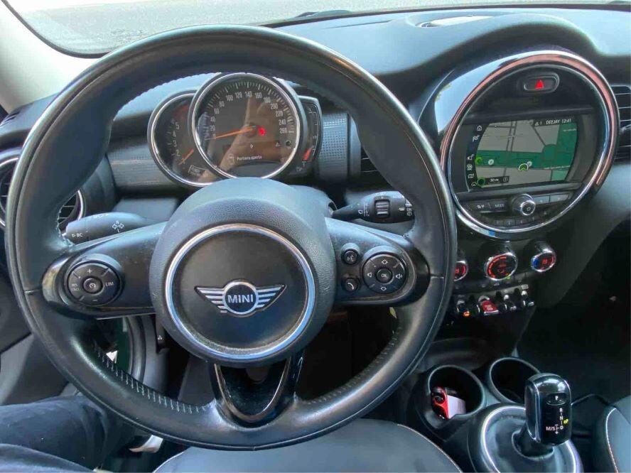 Mini 1.5 Cooper D 5 porte AUTOM. NAVY CARPLAY PREZZO REALE