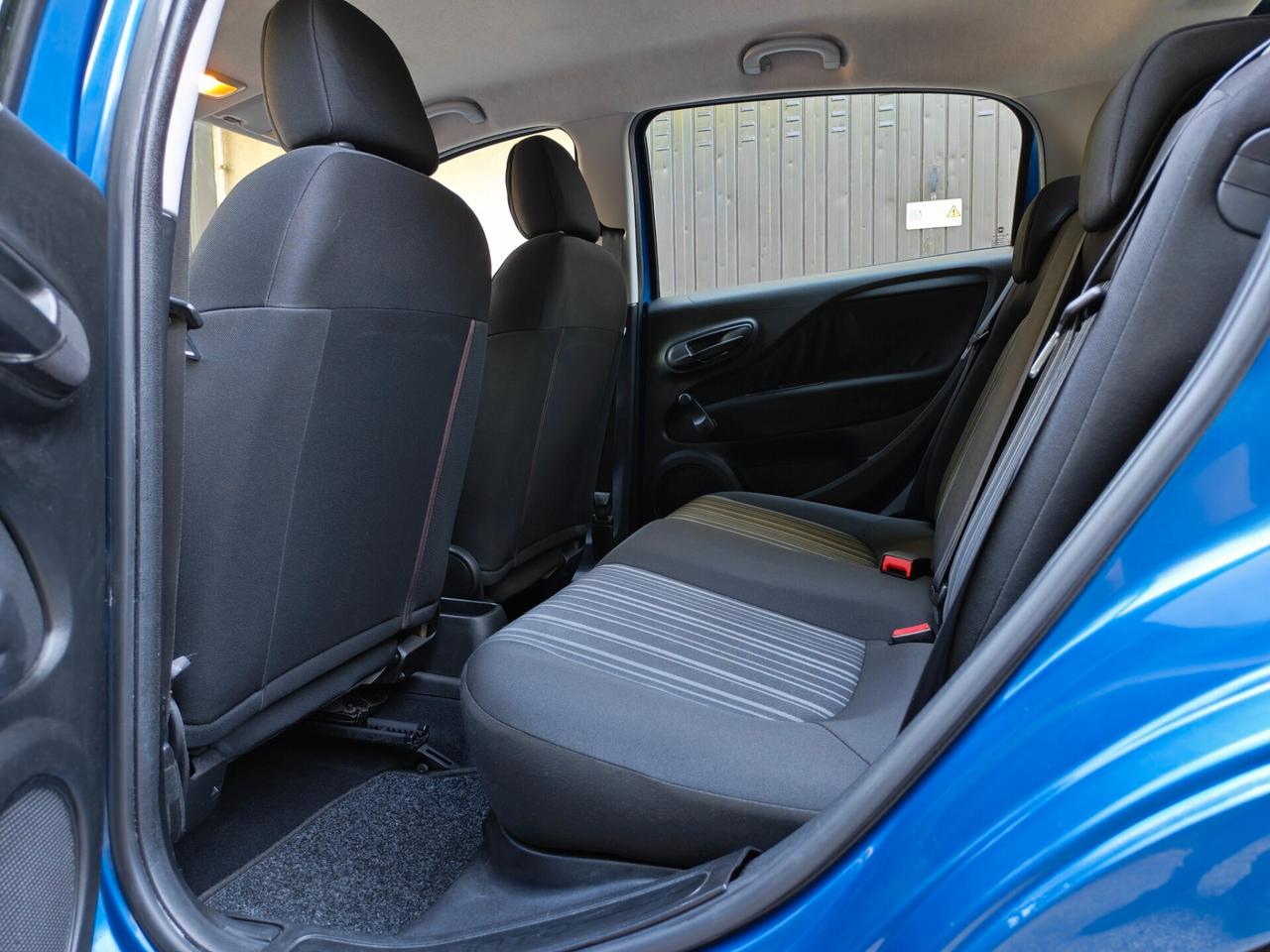Fiat Punto Evo 1.2 BENZINA 70cv / 68.000km / Unipro