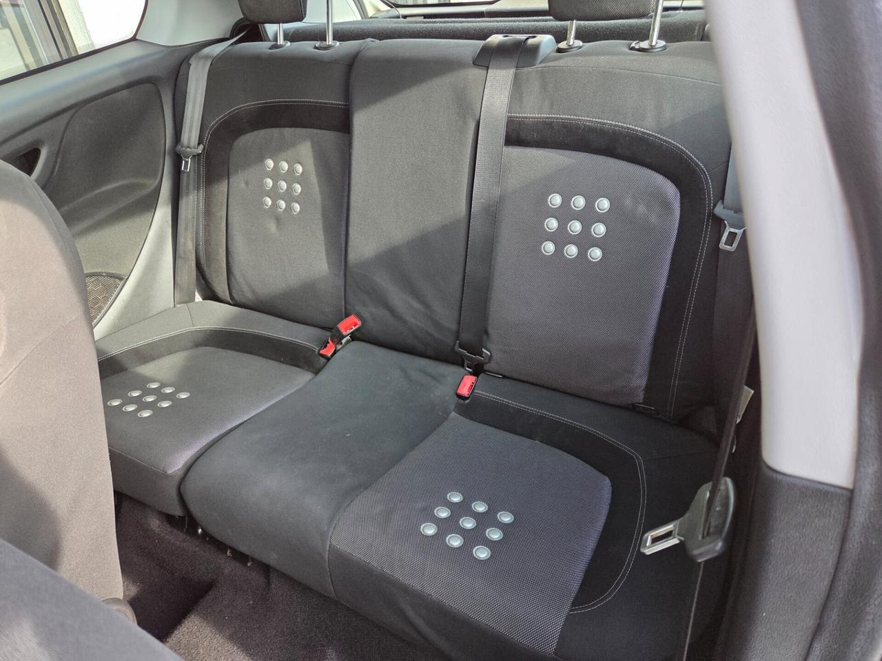 Fiat Punto 1.3 MJT II 75 CV 3 porte Lounge